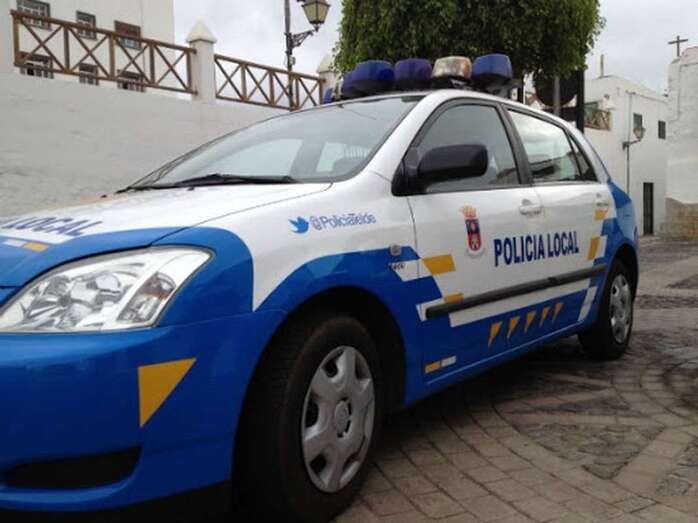 Vehículo de la Policía Local de Telde/TA.